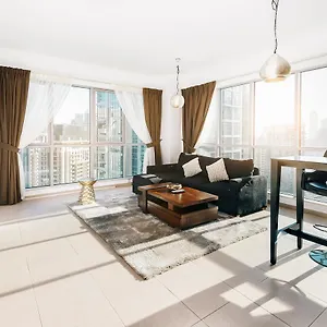 One Bedroom Fountain & Old Town View By Appartement